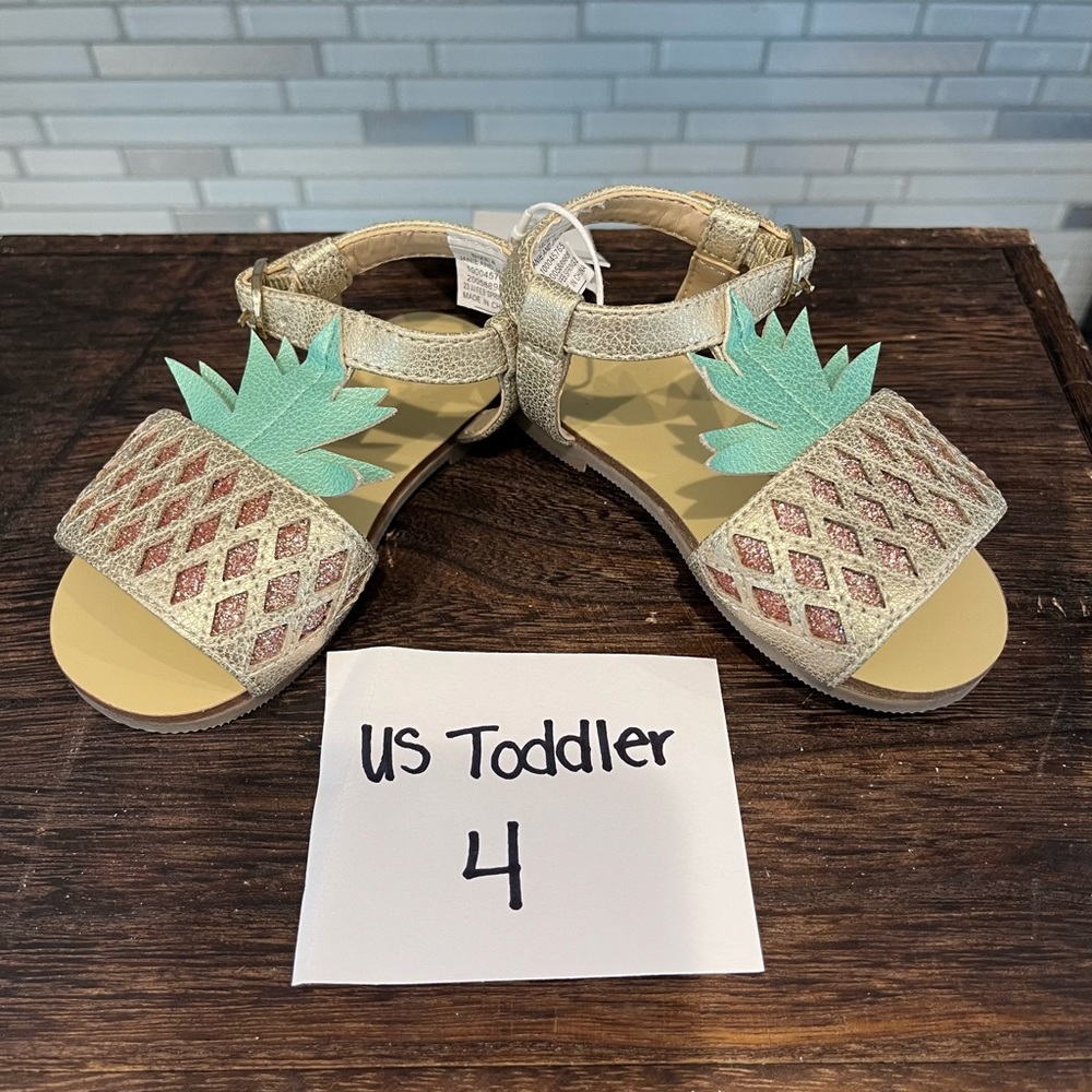 Janie and Jack Metallic pineapple sandals
